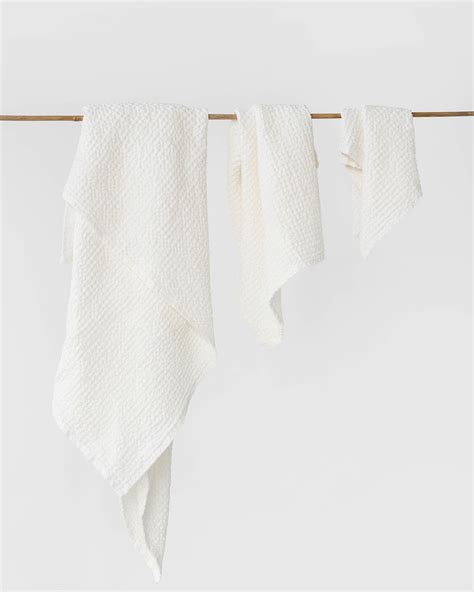 Magoc linen towelss
